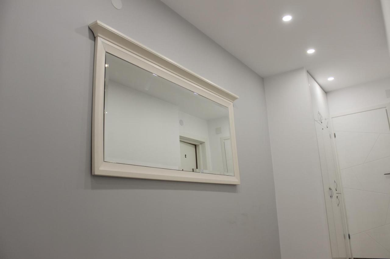 Luxury City Center Apartment - Romana Bucareste Exterior foto