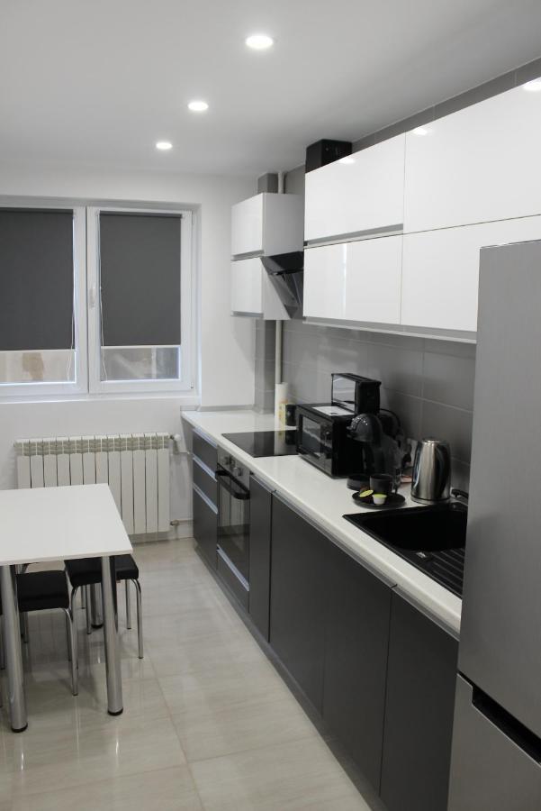 Luxury City Center Apartment - Romana Bucareste Exterior foto