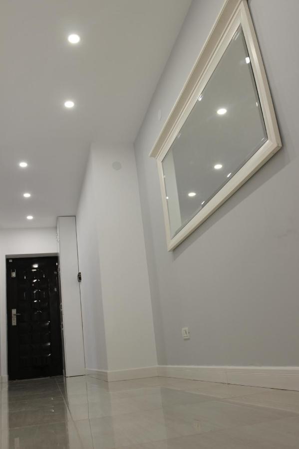 Luxury City Center Apartment - Romana Bucareste Exterior foto