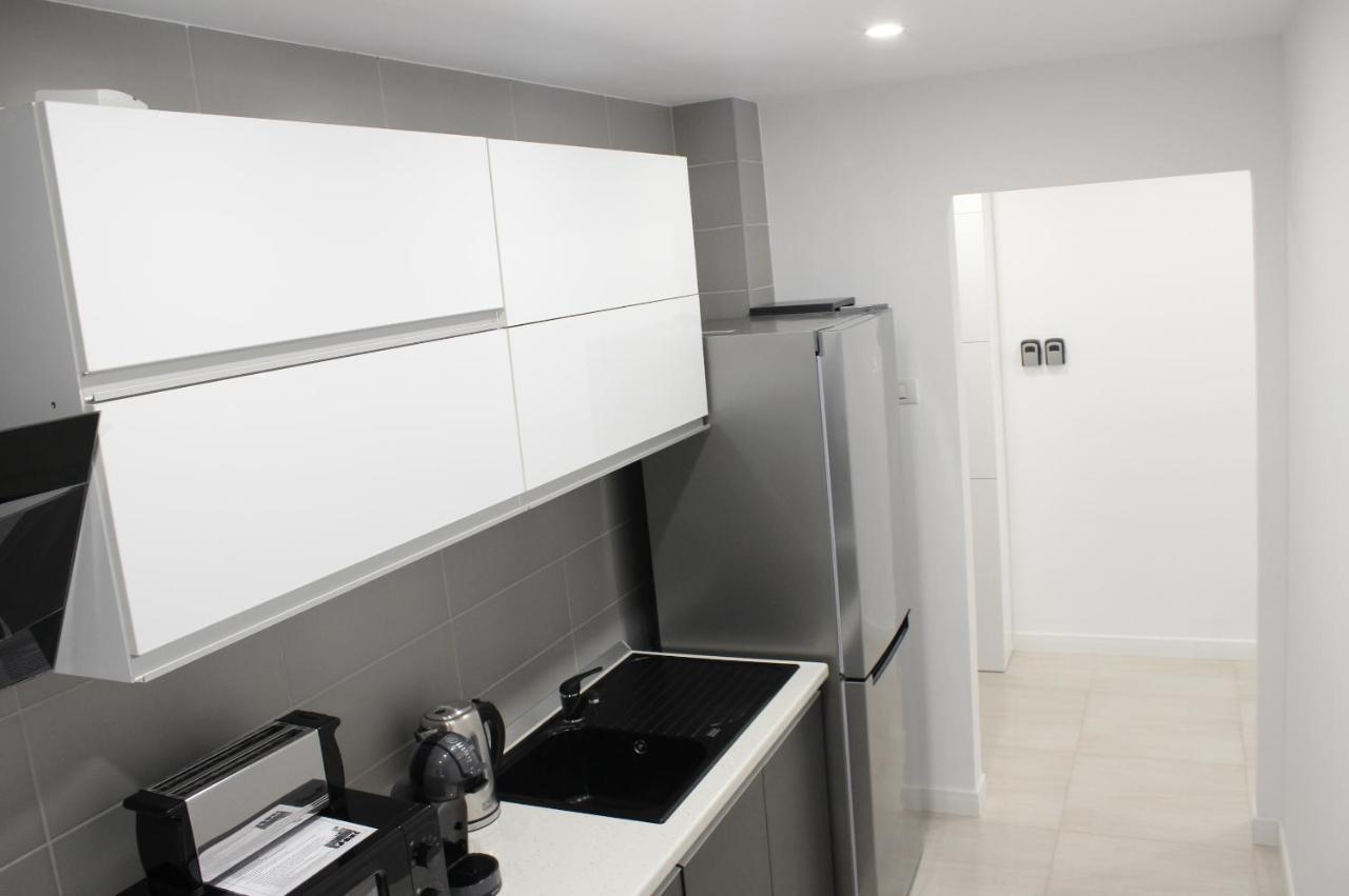 Luxury City Center Apartment - Romana Bucareste Exterior foto